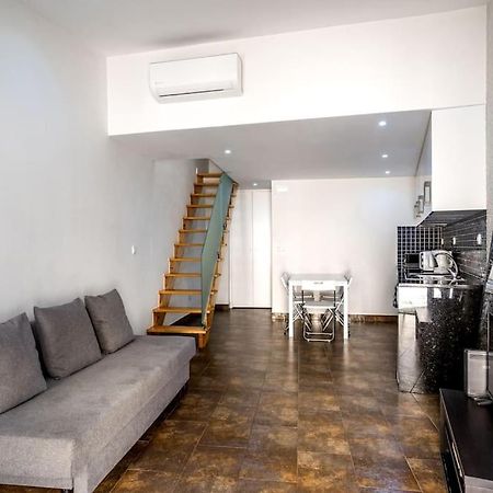 Cozy Ground Floor Studio With Ac And Loft Bedroom Lissabon Exterior foto